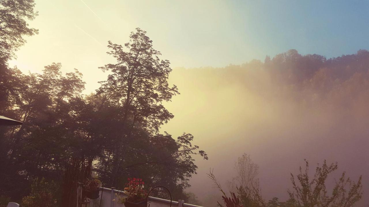 Skymist Maison D'Hotes Biert Εξωτερικό φωτογραφία