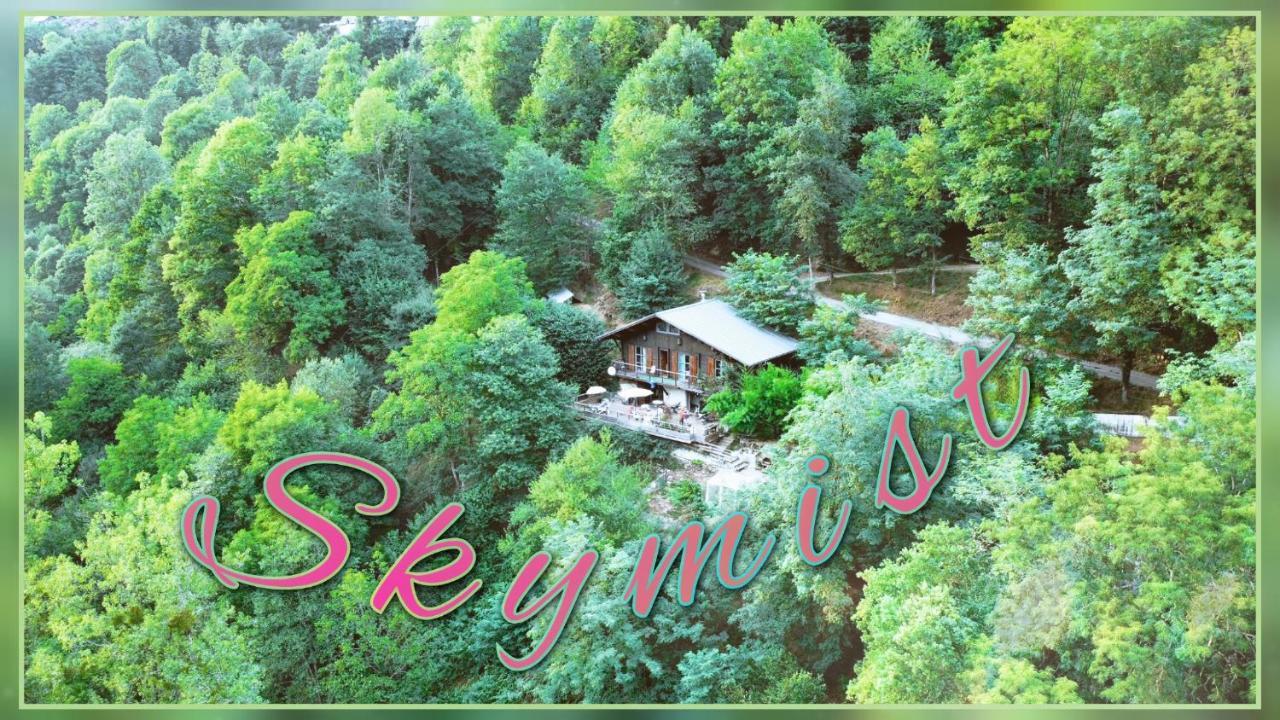 Skymist Maison D'Hotes Biert Εξωτερικό φωτογραφία